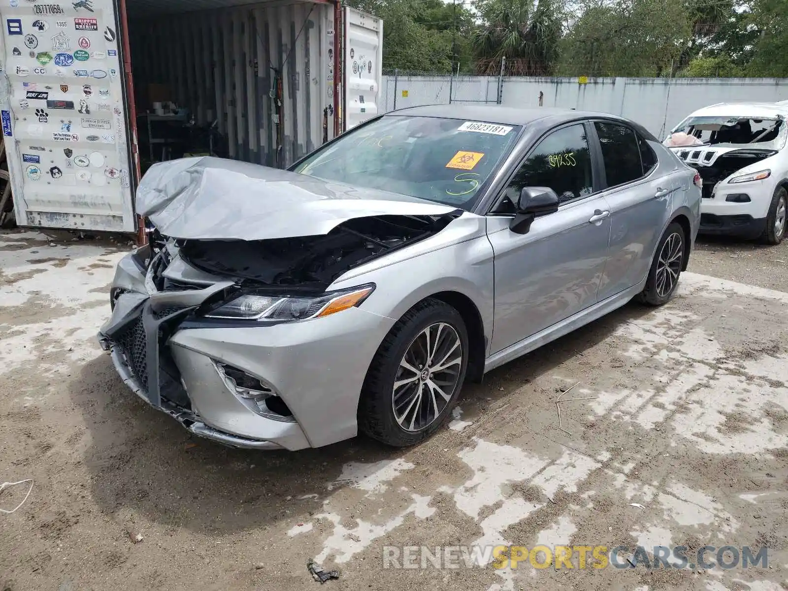 2 Photograph of a damaged car 4T1B11HK3KU186903 TOYOTA CAMRY 2019