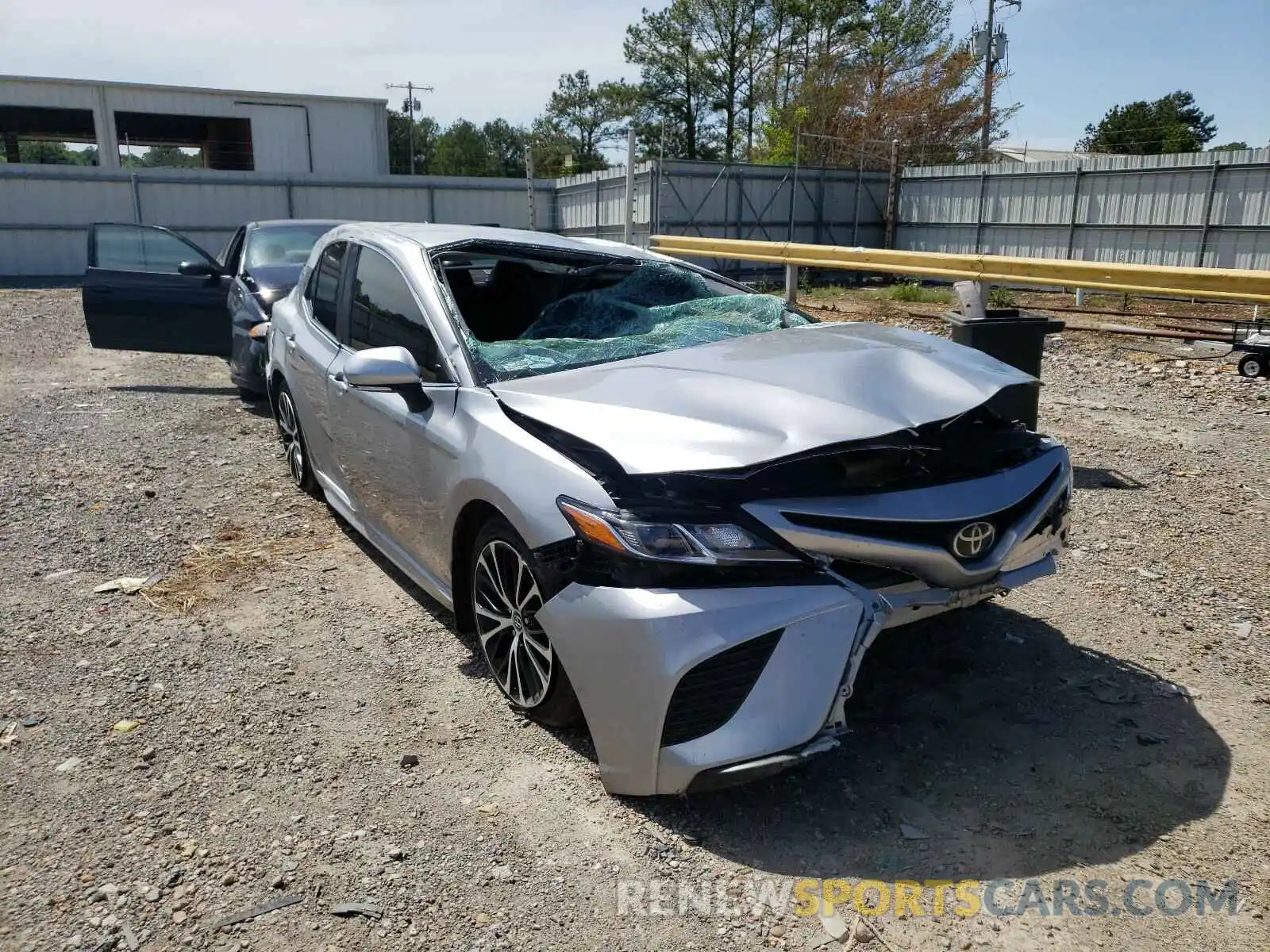 1 Photograph of a damaged car 4T1B11HK3KU187131 TOYOTA CAMRY 2019