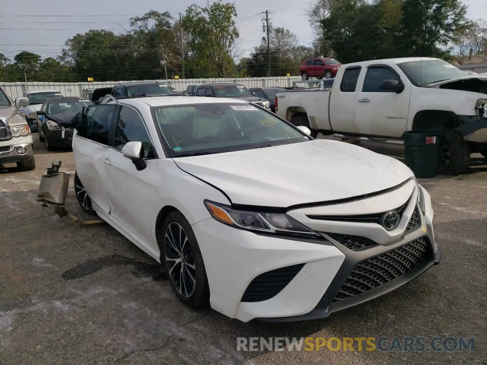 1 Photograph of a damaged car 4T1B11HK3KU187940 TOYOTA CAMRY 2019