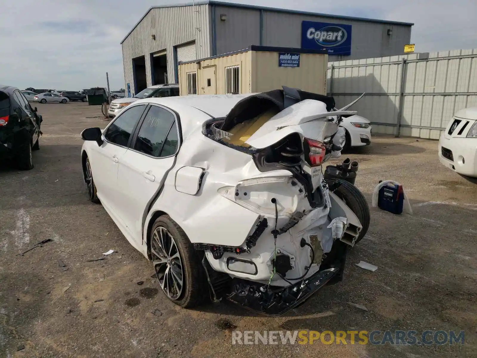 3 Photograph of a damaged car 4T1B11HK3KU187940 TOYOTA CAMRY 2019