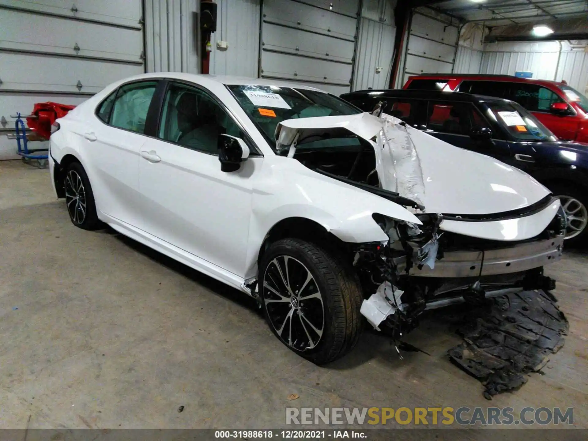 1 Photograph of a damaged car 4T1B11HK3KU188442 TOYOTA CAMRY 2019