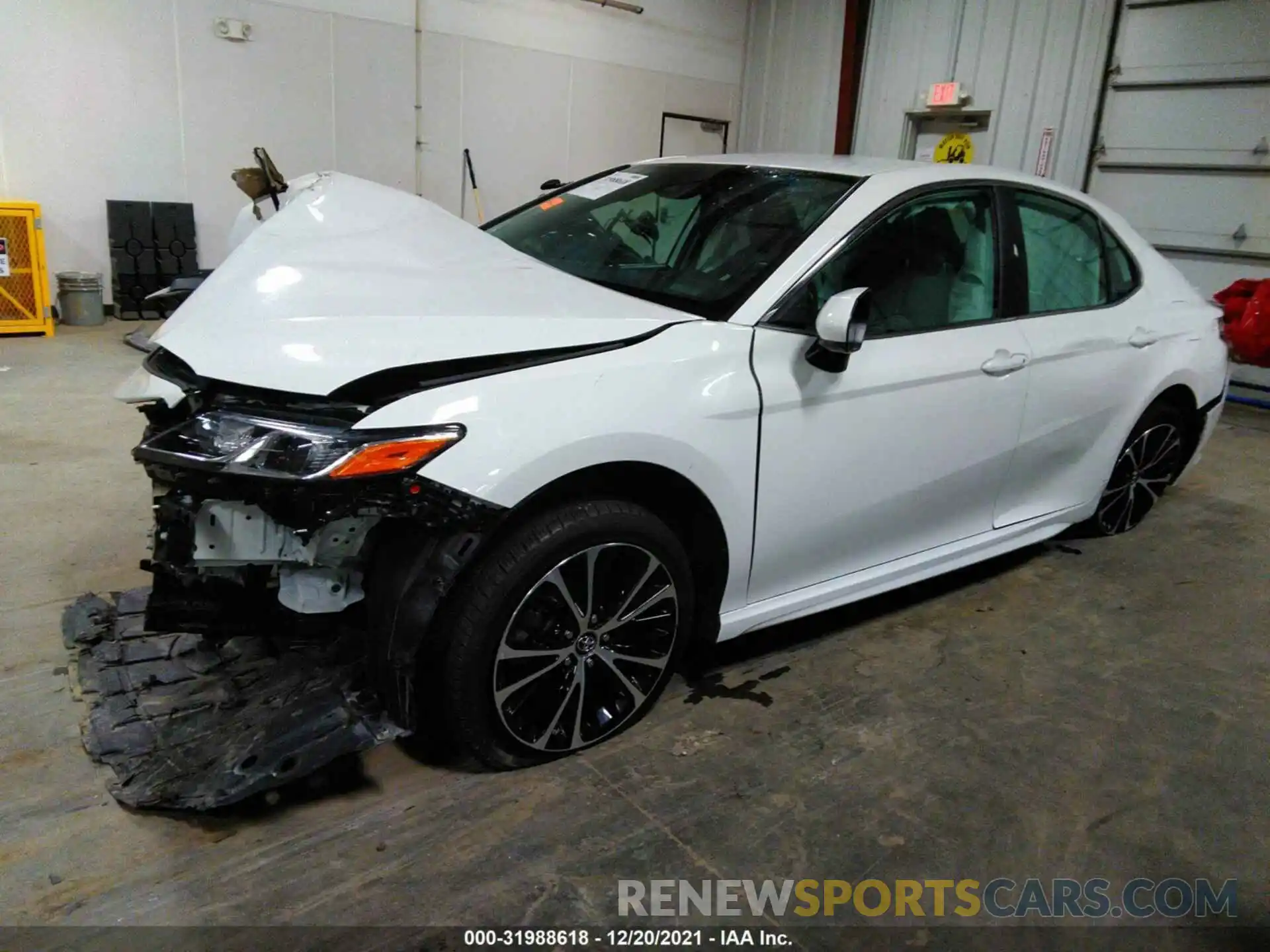 2 Photograph of a damaged car 4T1B11HK3KU188442 TOYOTA CAMRY 2019