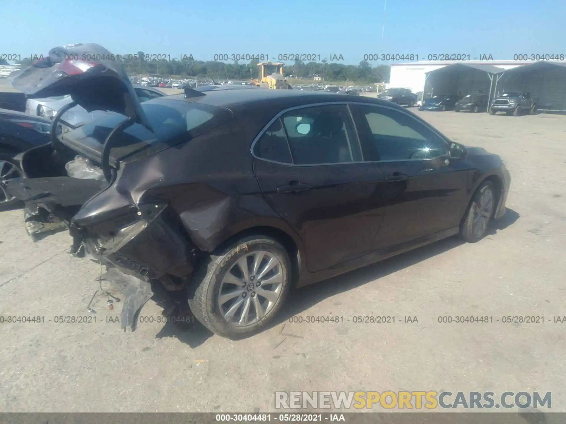 4 Photograph of a damaged car 4T1B11HK3KU190255 TOYOTA CAMRY 2019