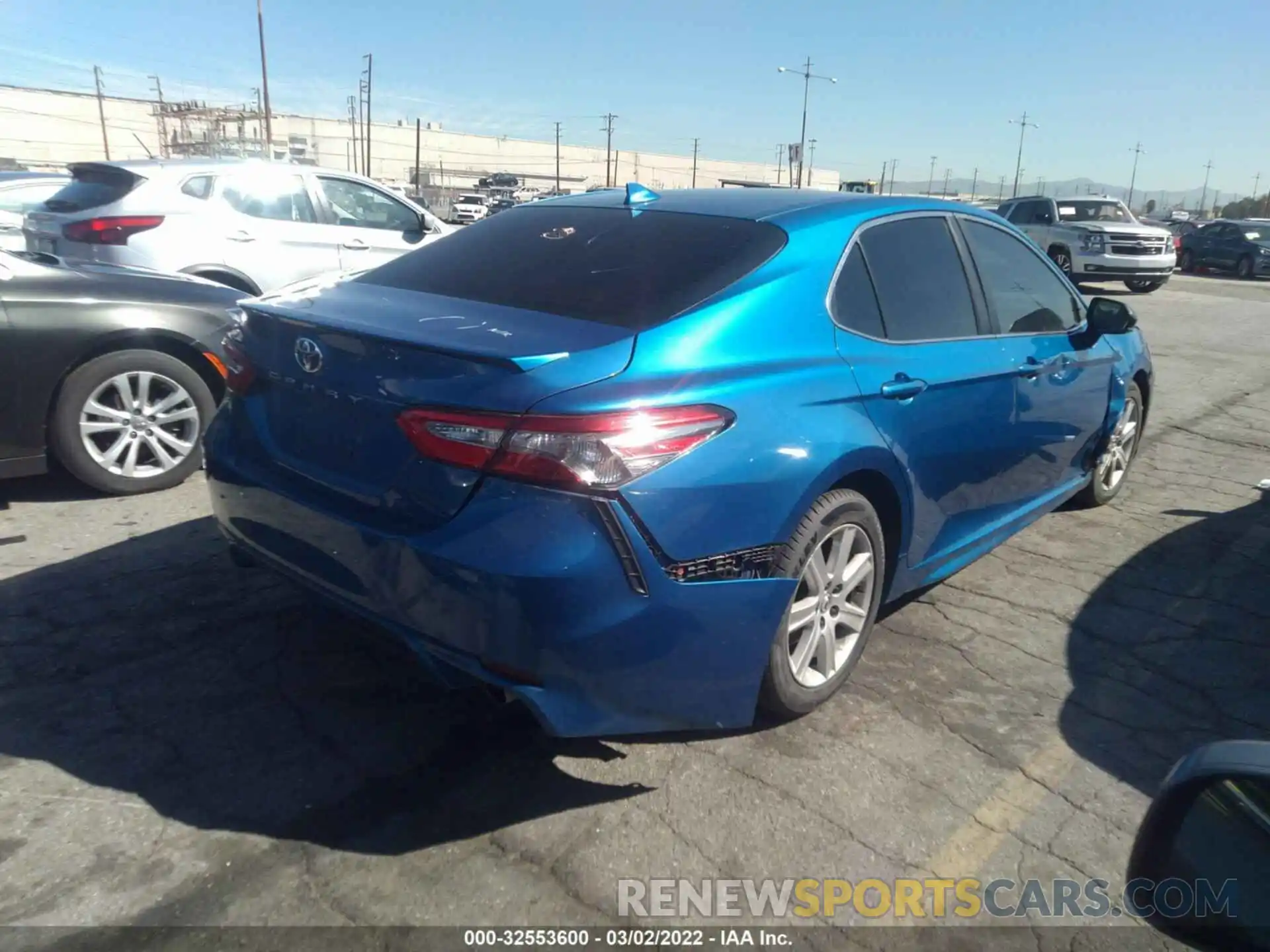 4 Photograph of a damaged car 4T1B11HK3KU193009 TOYOTA CAMRY 2019