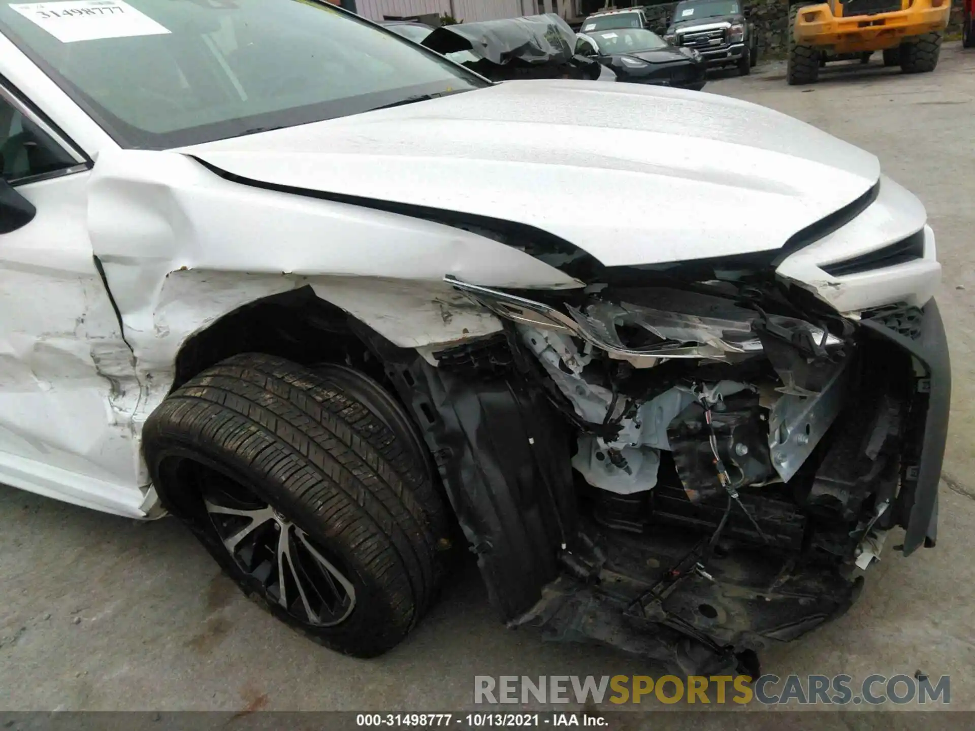 6 Photograph of a damaged car 4T1B11HK3KU193866 TOYOTA CAMRY 2019