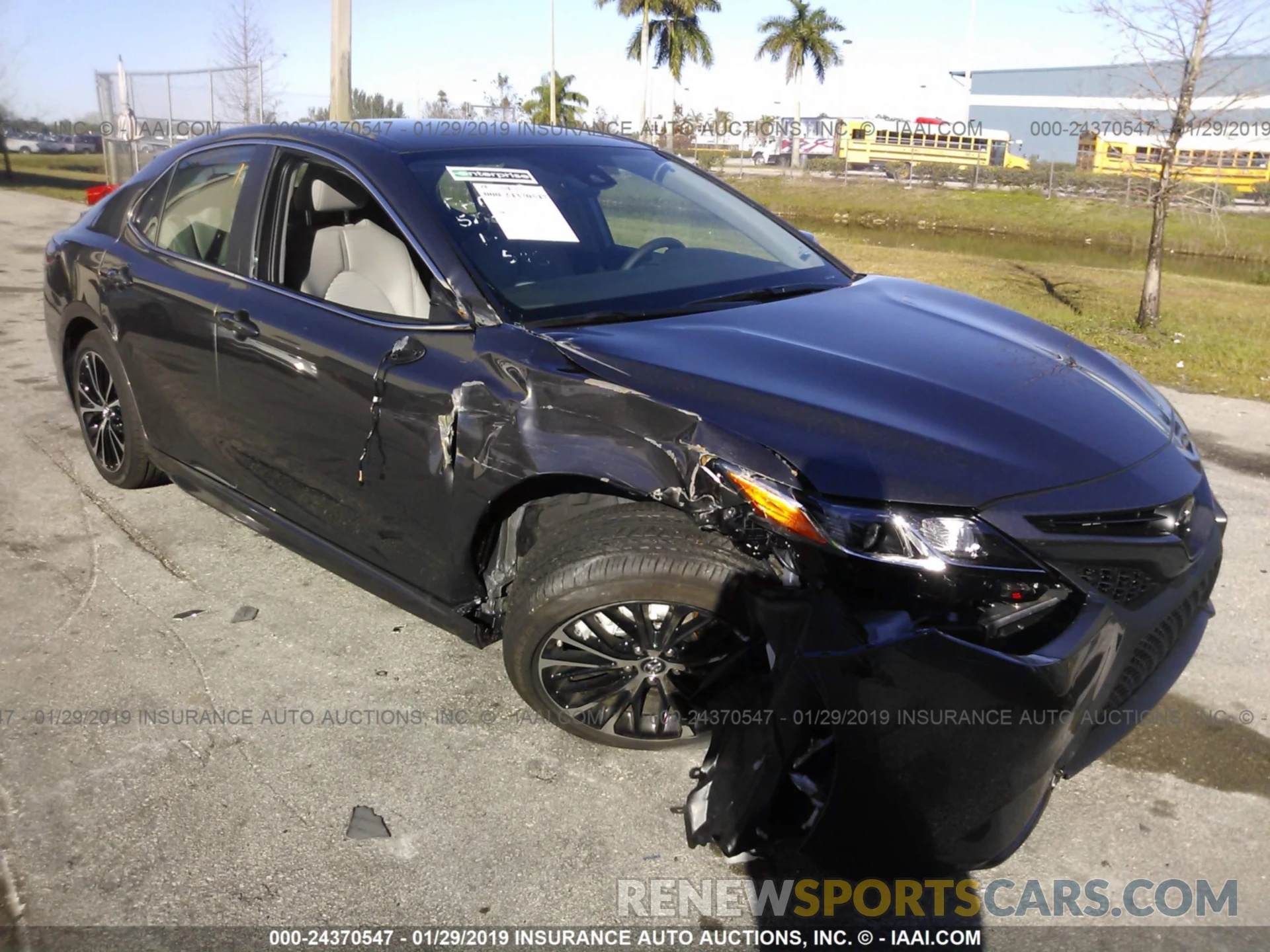 6 Photograph of a damaged car 4T1B11HK3KU194502 TOYOTA CAMRY 2019