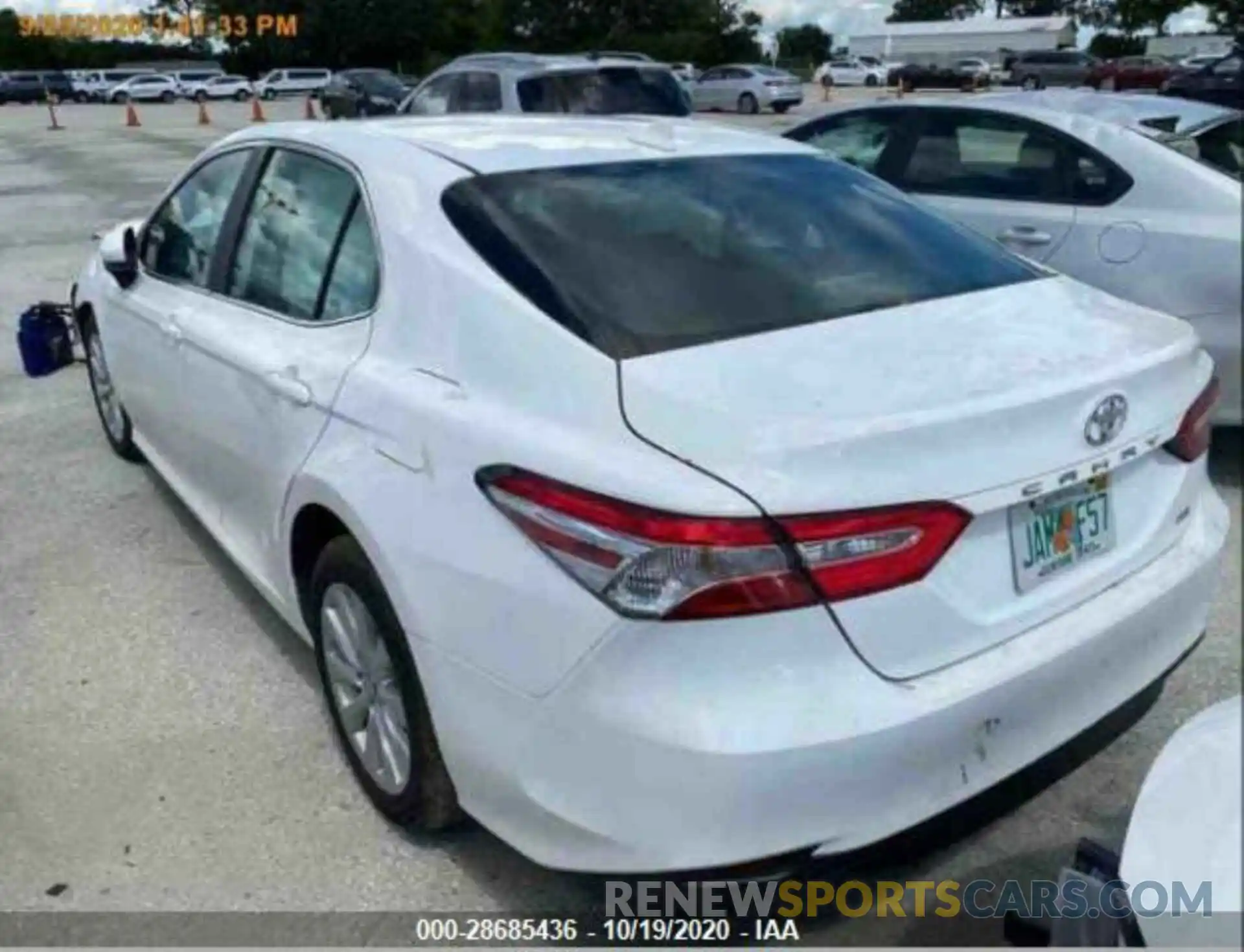 3 Photograph of a damaged car 4T1B11HK3KU195746 TOYOTA CAMRY 2019