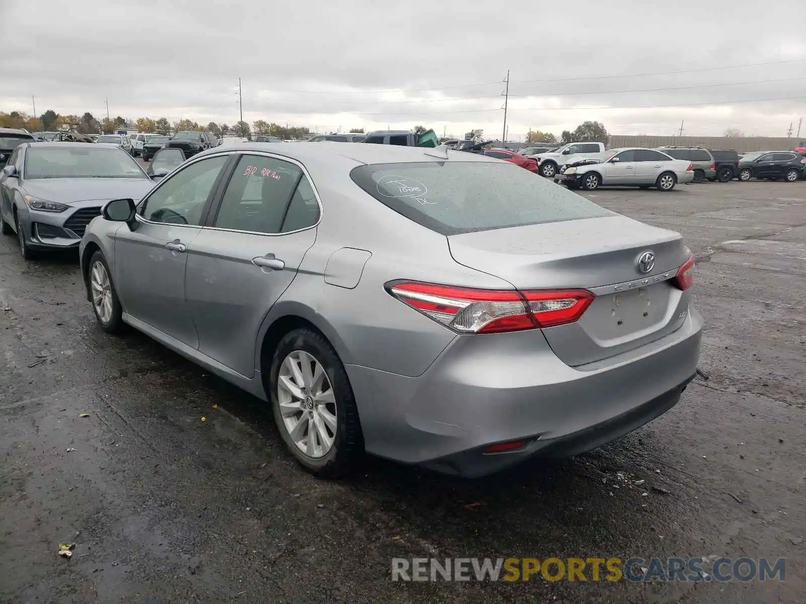 3 Photograph of a damaged car 4T1B11HK3KU196864 TOYOTA CAMRY 2019