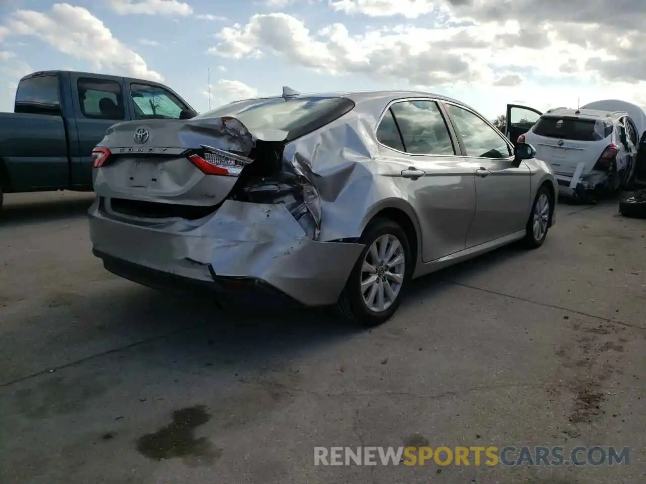 4 Photograph of a damaged car 4T1B11HK3KU197688 TOYOTA CAMRY 2019