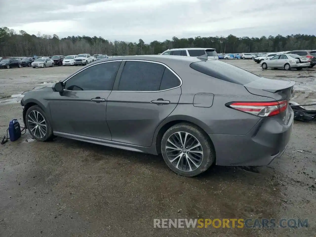 2 Photograph of a damaged car 4T1B11HK3KU198596 TOYOTA CAMRY 2019