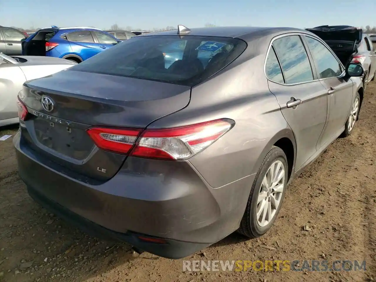 4 Photograph of a damaged car 4T1B11HK3KU199019 TOYOTA CAMRY 2019