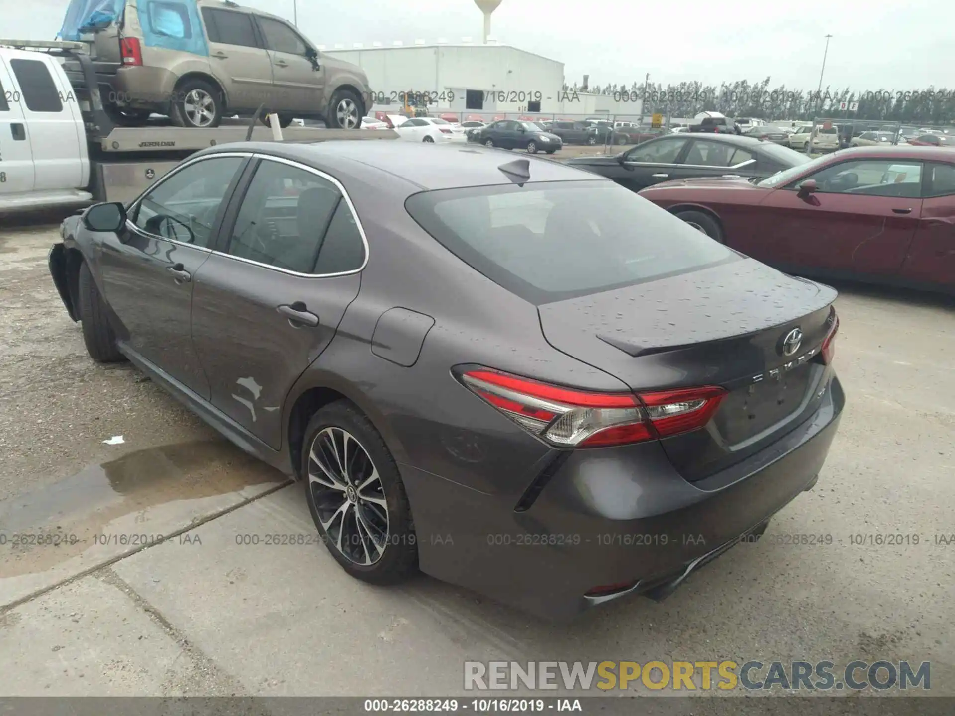 3 Photograph of a damaged car 4T1B11HK3KU199439 TOYOTA CAMRY 2019