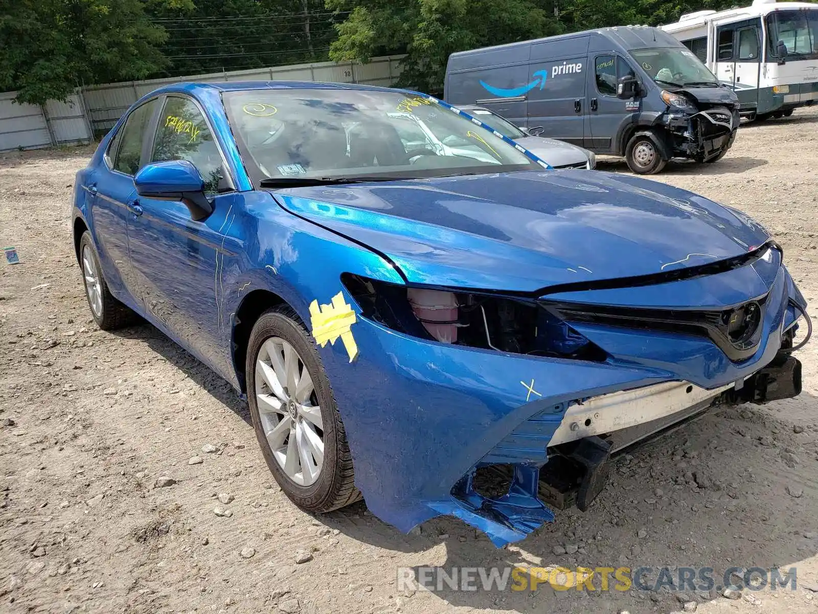 1 Photograph of a damaged car 4T1B11HK3KU200329 TOYOTA CAMRY 2019