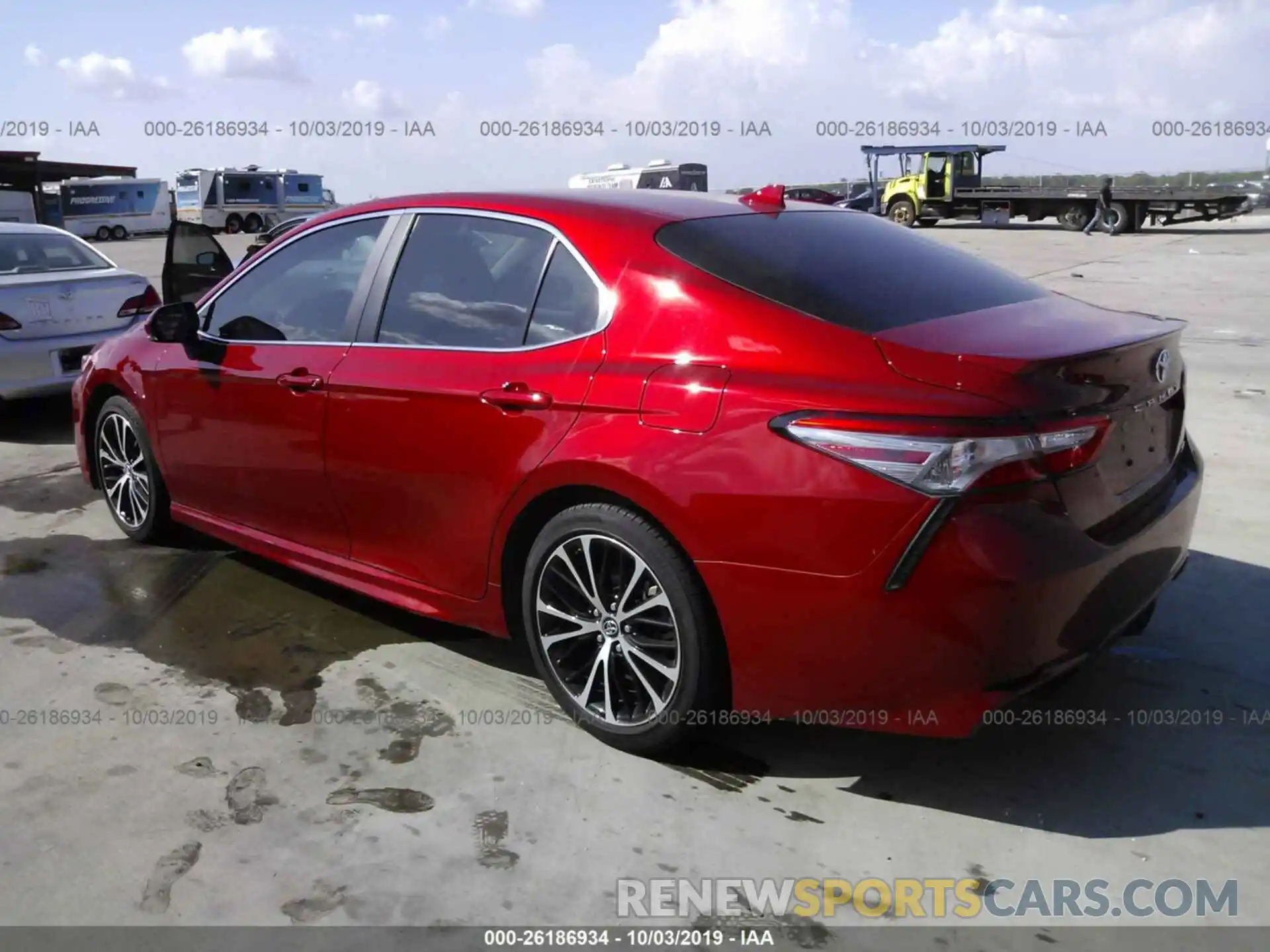 3 Photograph of a damaged car 4T1B11HK3KU200993 TOYOTA CAMRY 2019