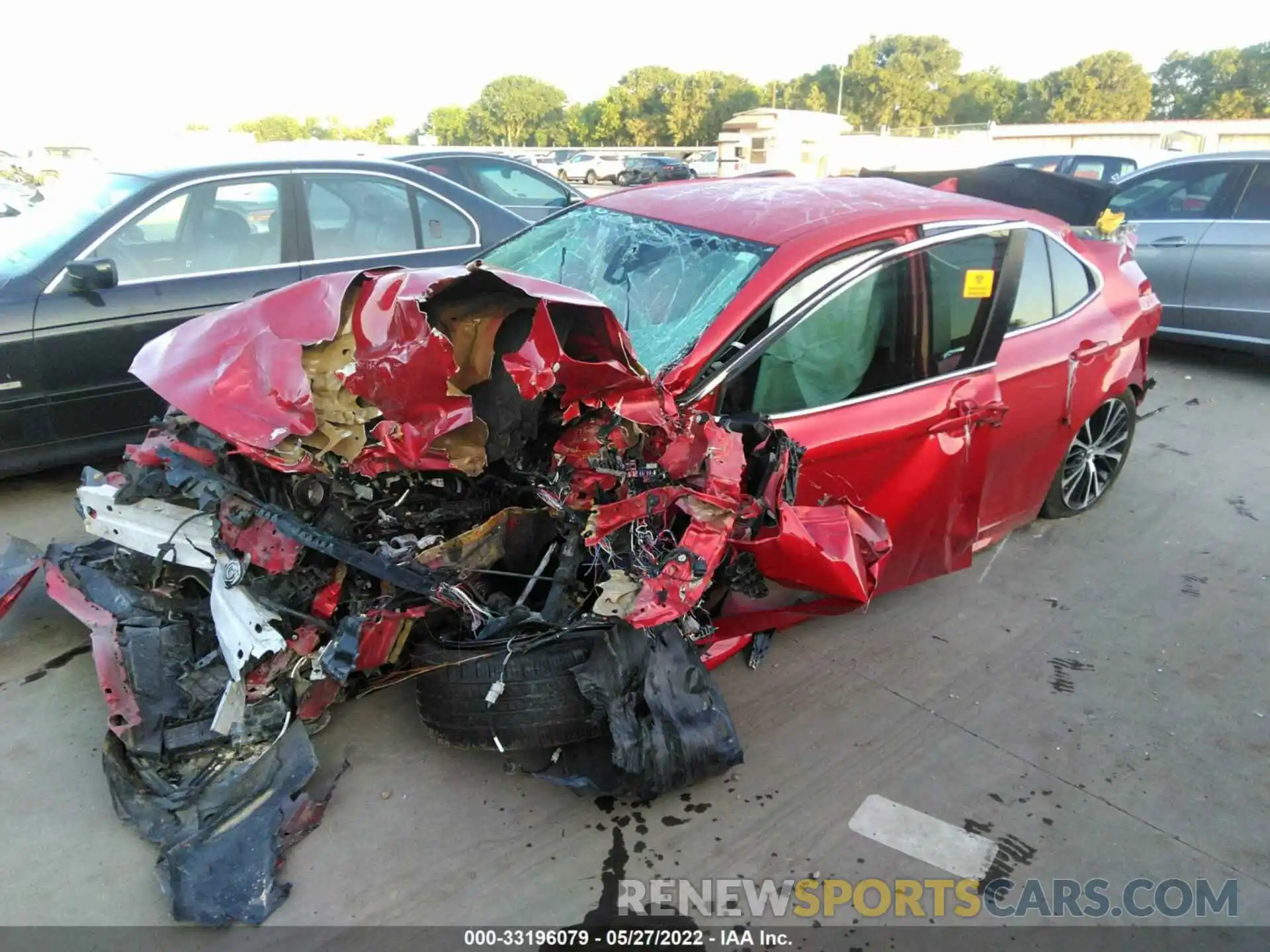 2 Photograph of a damaged car 4T1B11HK3KU201710 TOYOTA CAMRY 2019