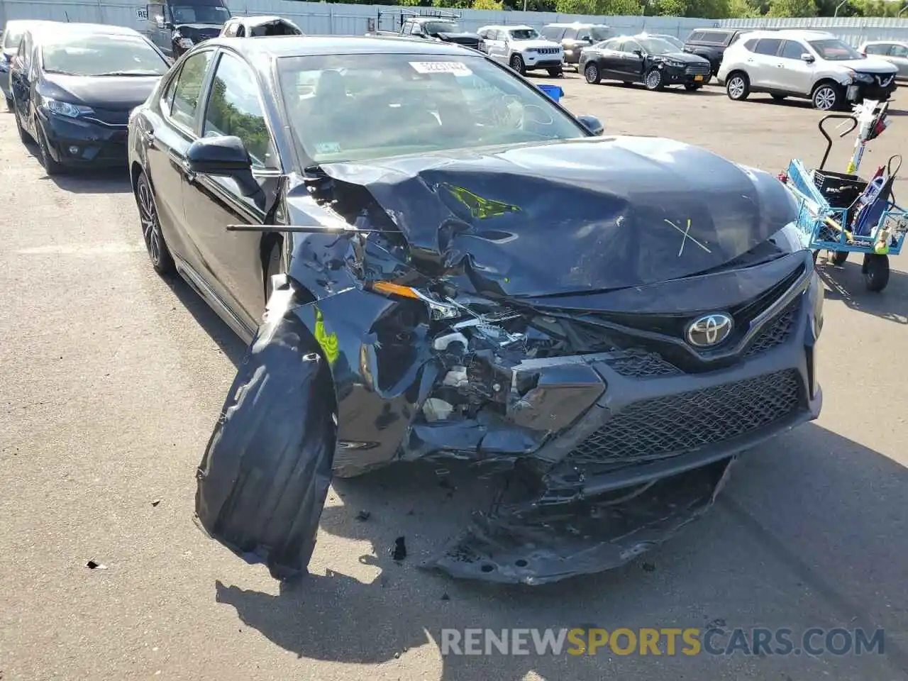 9 Photograph of a damaged car 4T1B11HK3KU204848 TOYOTA CAMRY 2019