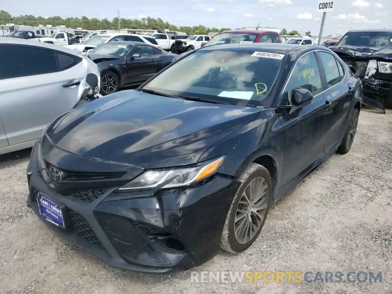 2 Photograph of a damaged car 4T1B11HK3KU205465 TOYOTA CAMRY 2019