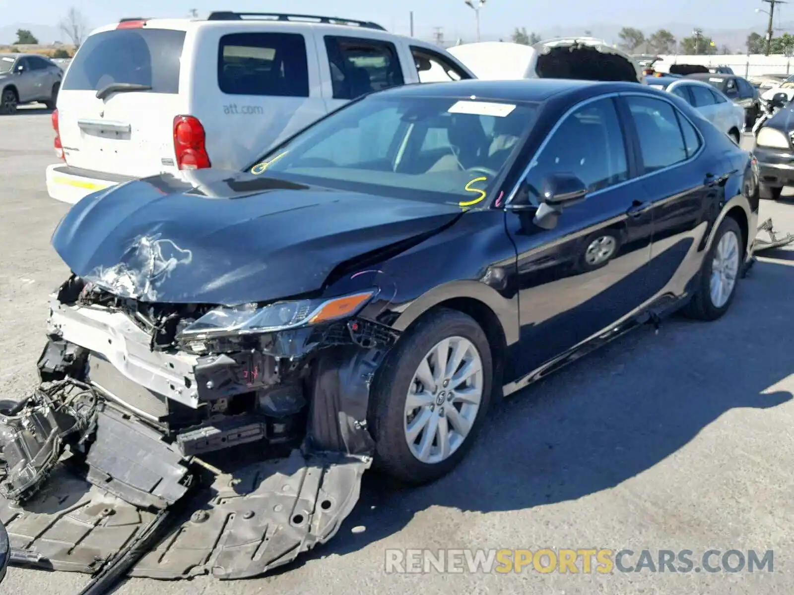 2 Photograph of a damaged car 4T1B11HK3KU205515 TOYOTA CAMRY 2019