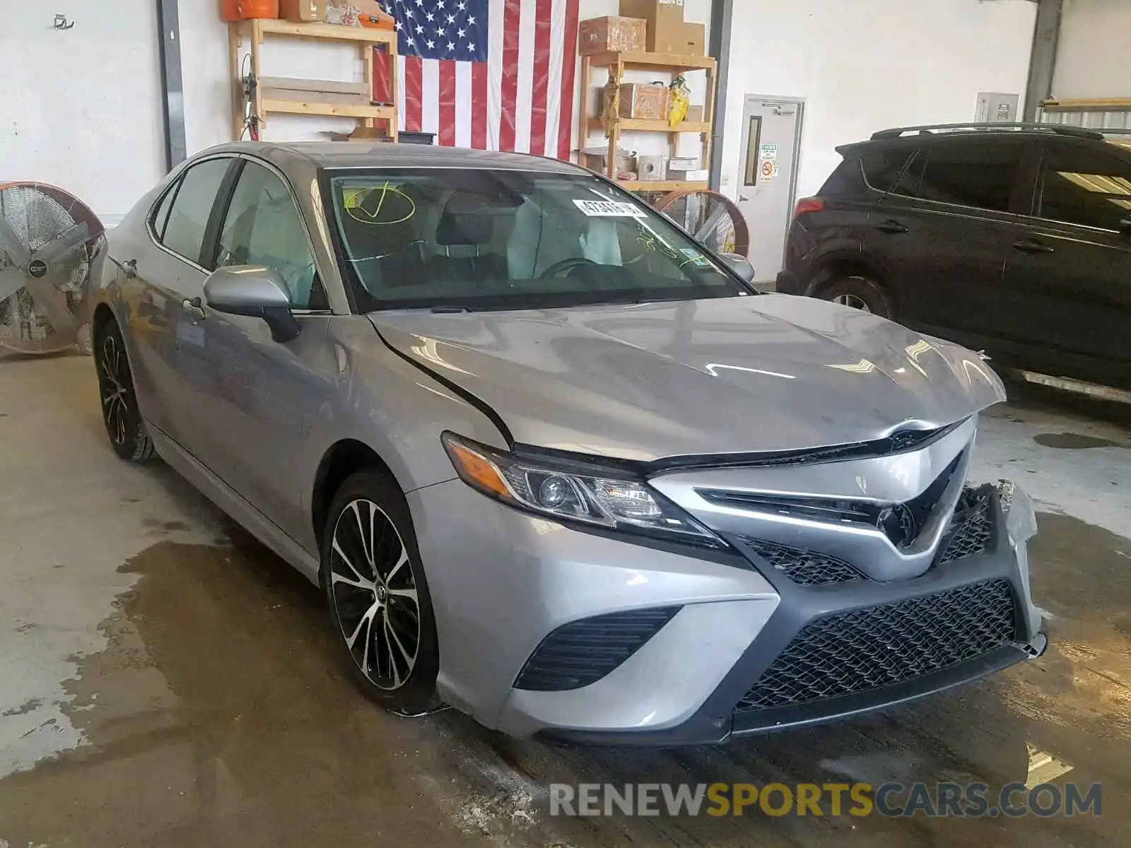 1 Photograph of a damaged car 4T1B11HK3KU205627 TOYOTA CAMRY 2019