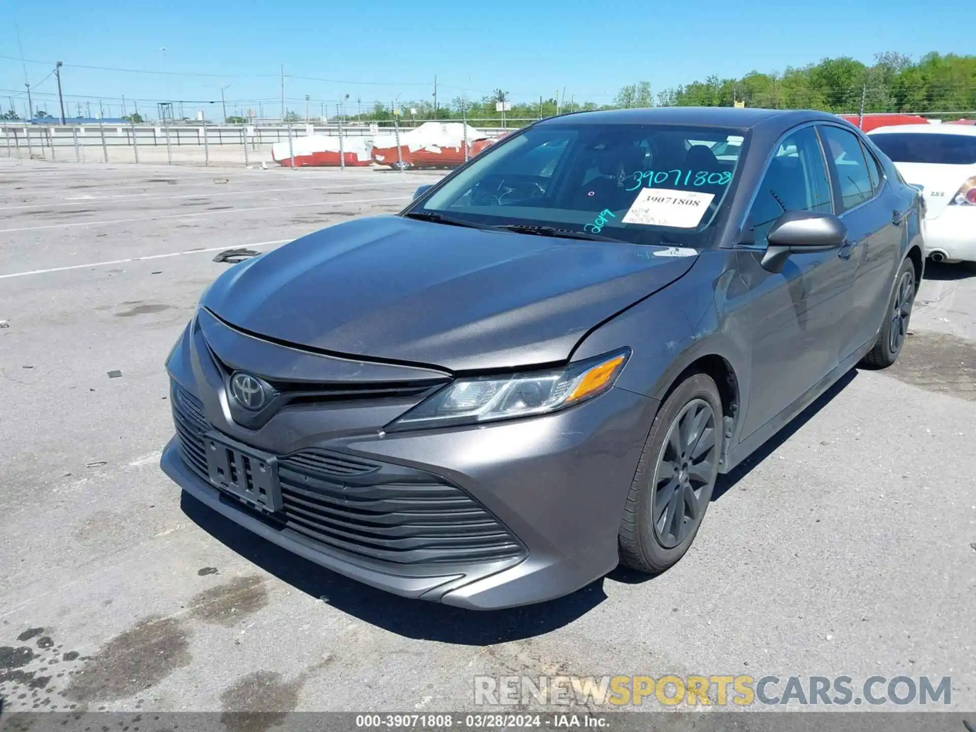 11 Photograph of a damaged car 4T1B11HK3KU205675 TOYOTA CAMRY 2019