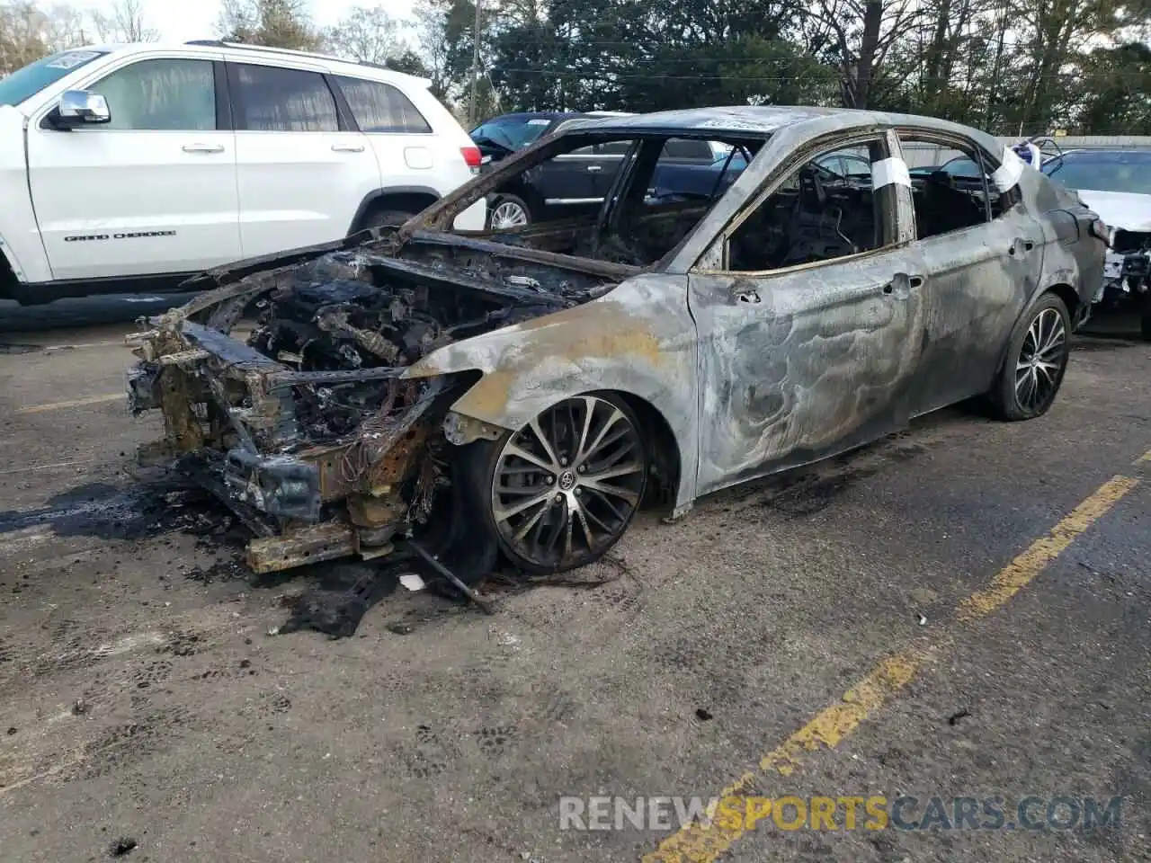 2 Photograph of a damaged car 4T1B11HK3KU206762 TOYOTA CAMRY 2019