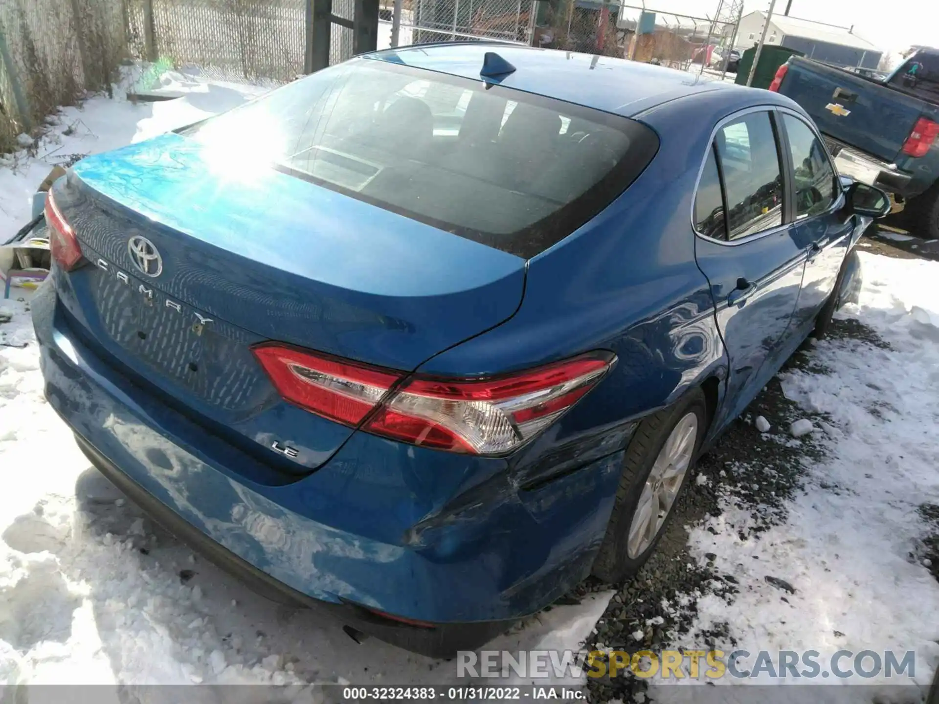 4 Фотография поврежденного автомобиля 4T1B11HK3KU208382 TOYOTA CAMRY 2019