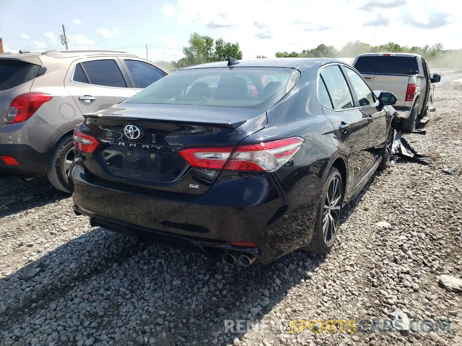 4 Фотография поврежденного автомобиля 4T1B11HK3KU211721 TOYOTA CAMRY 2019