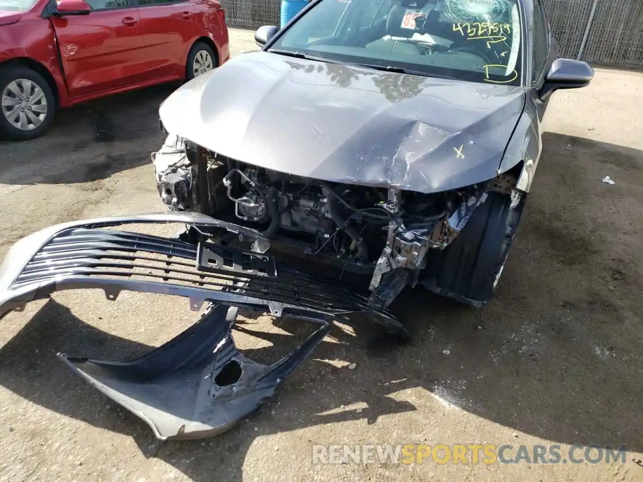 9 Photograph of a damaged car 4T1B11HK3KU215767 TOYOTA CAMRY 2019