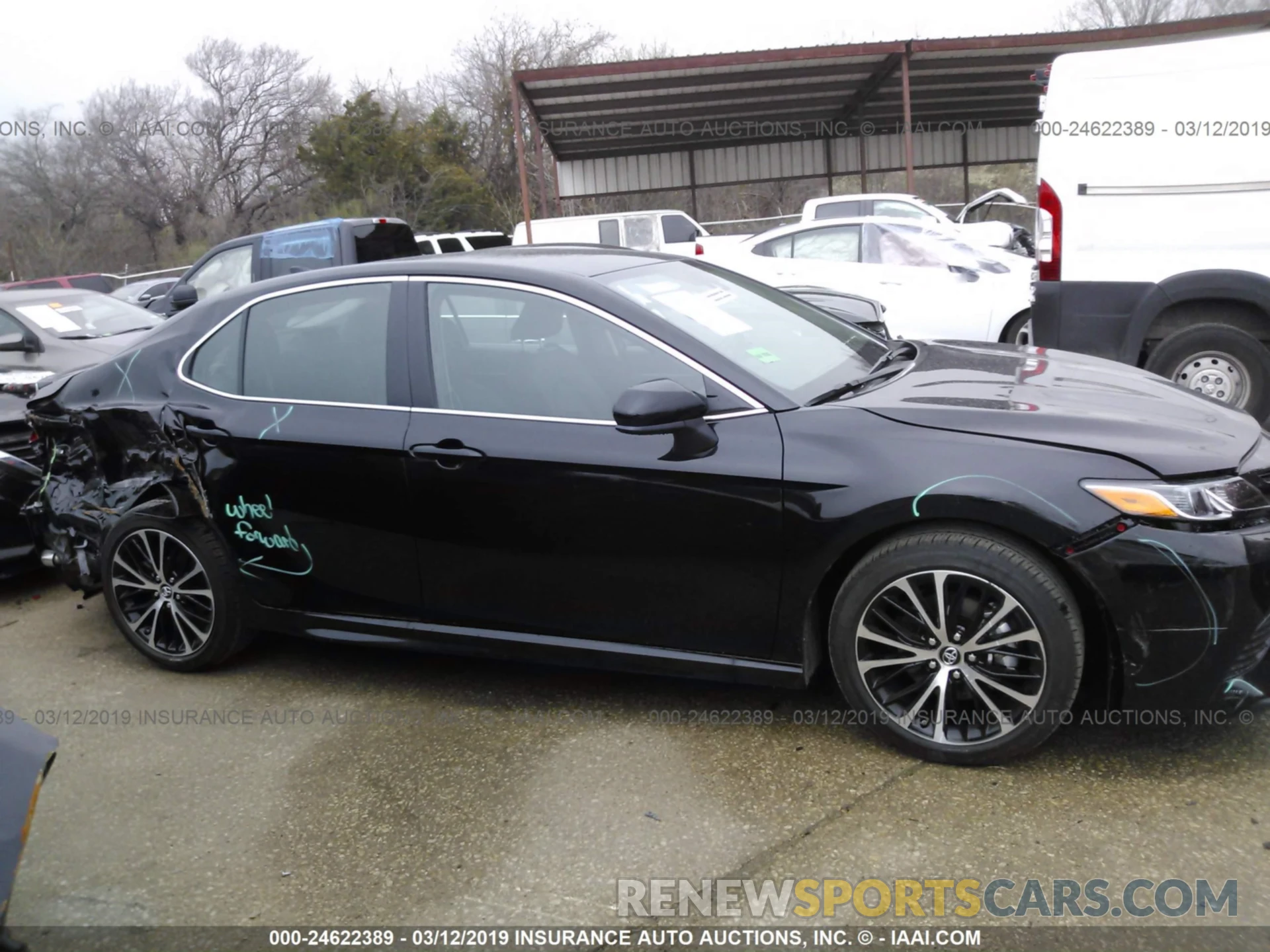 6 Photograph of a damaged car 4T1B11HK3KU216126 TOYOTA CAMRY 2019