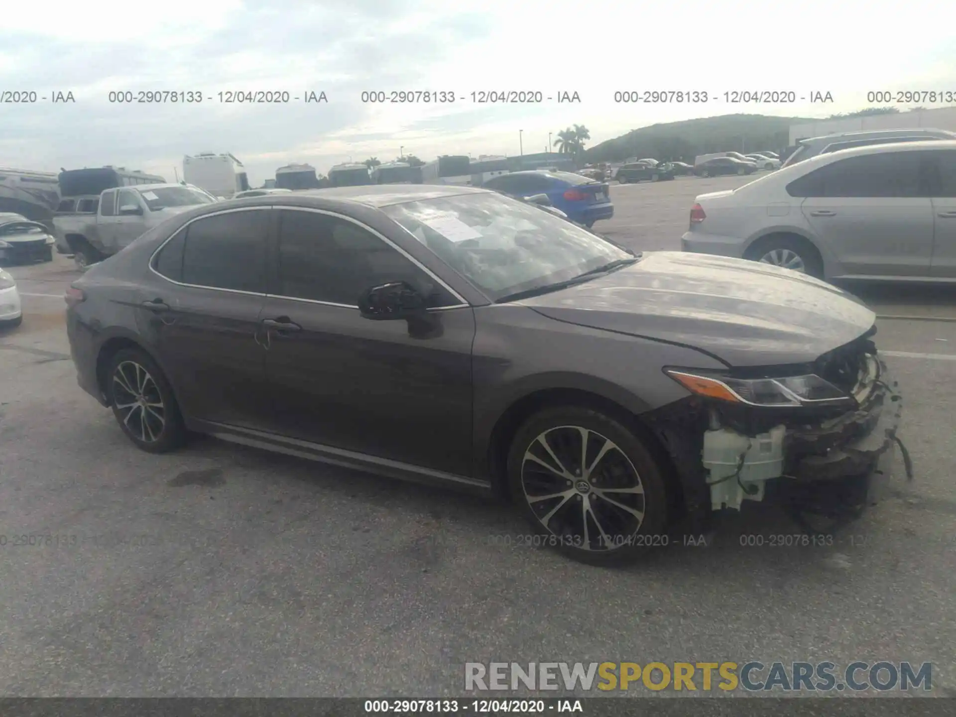 1 Photograph of a damaged car 4T1B11HK3KU216840 TOYOTA CAMRY 2019