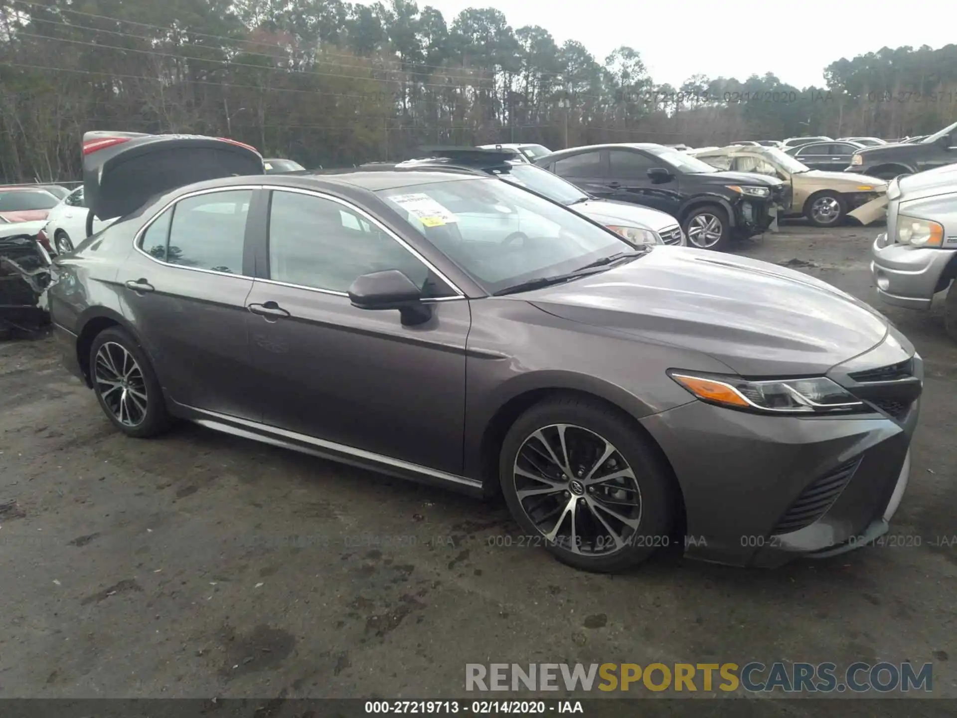 1 Photograph of a damaged car 4T1B11HK3KU217454 TOYOTA CAMRY 2019