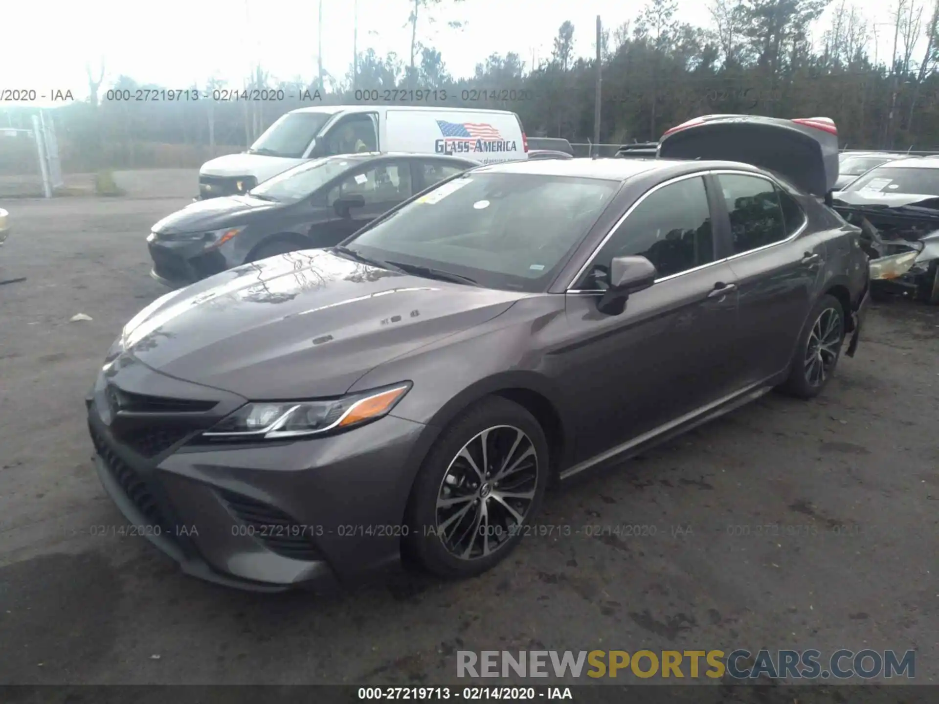 2 Photograph of a damaged car 4T1B11HK3KU217454 TOYOTA CAMRY 2019