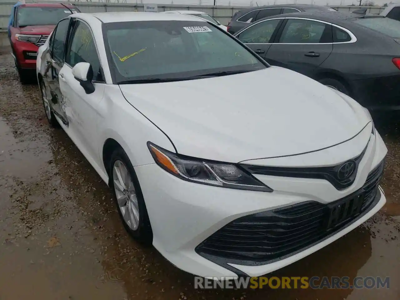 1 Photograph of a damaged car 4T1B11HK3KU217986 TOYOTA CAMRY 2019