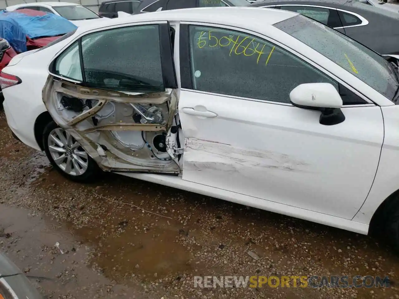 9 Photograph of a damaged car 4T1B11HK3KU217986 TOYOTA CAMRY 2019