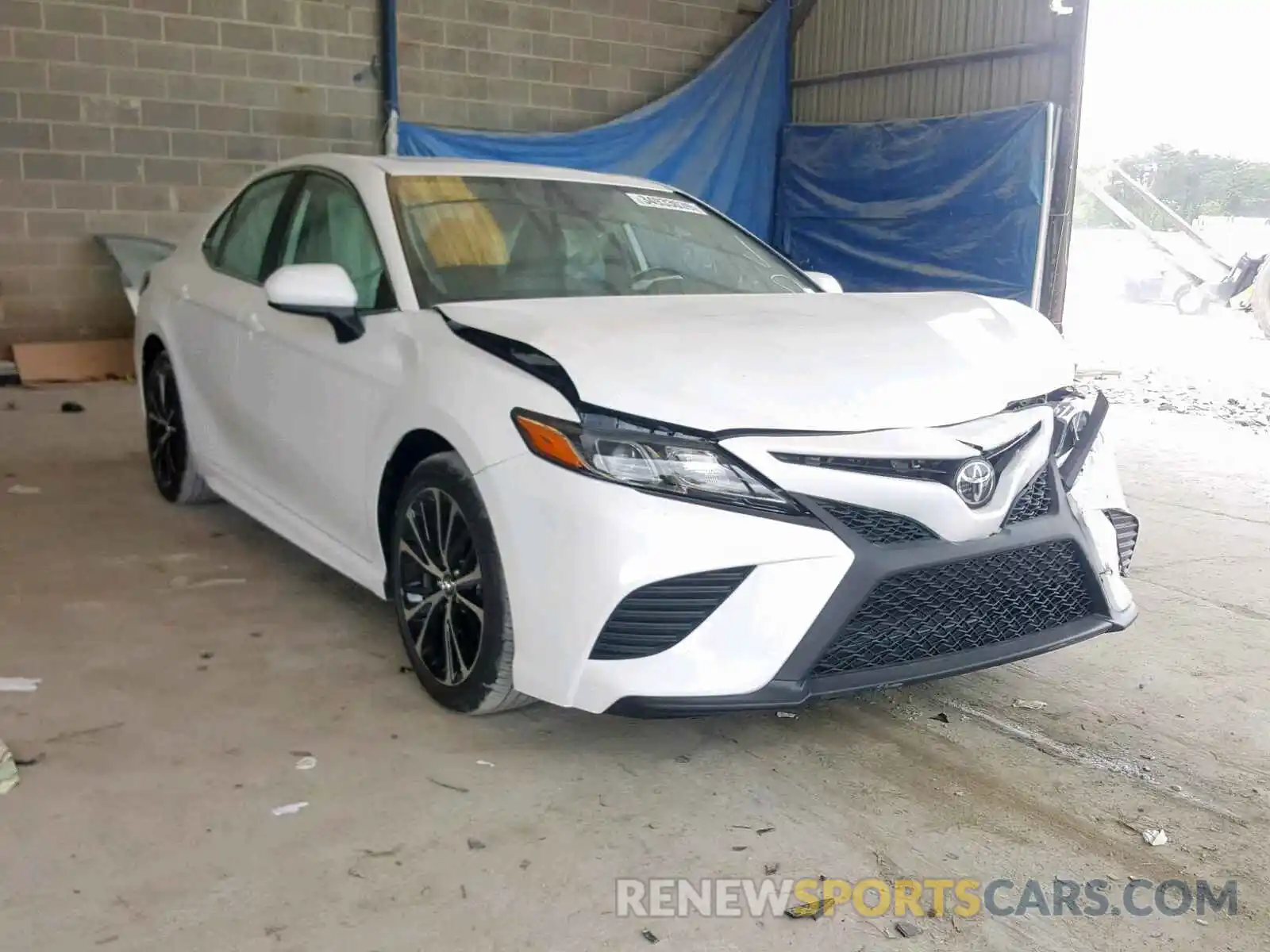 1 Photograph of a damaged car 4T1B11HK3KU218801 TOYOTA CAMRY 2019