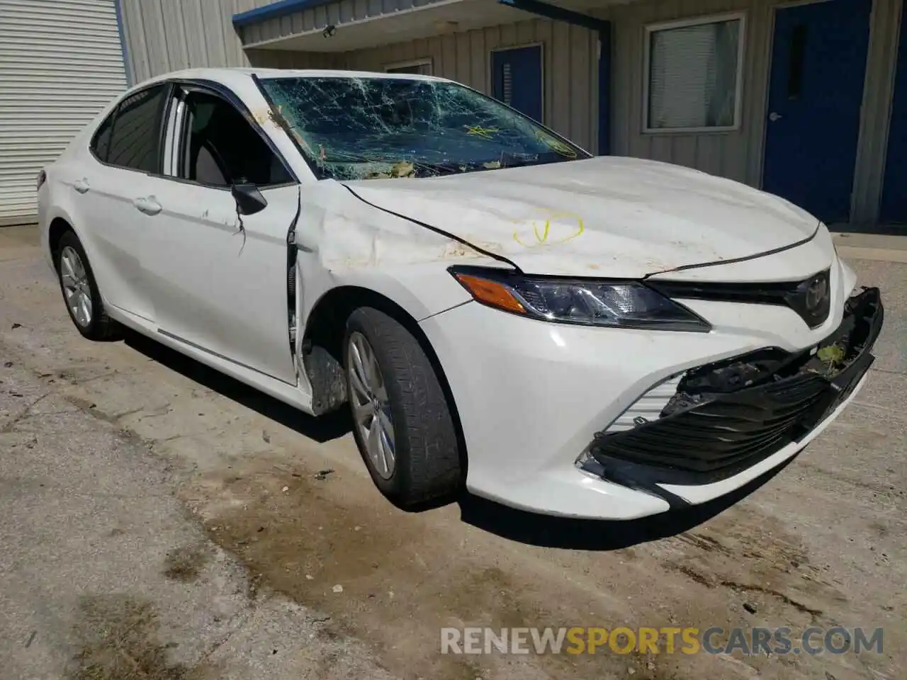 1 Photograph of a damaged car 4T1B11HK3KU218927 TOYOTA CAMRY 2019