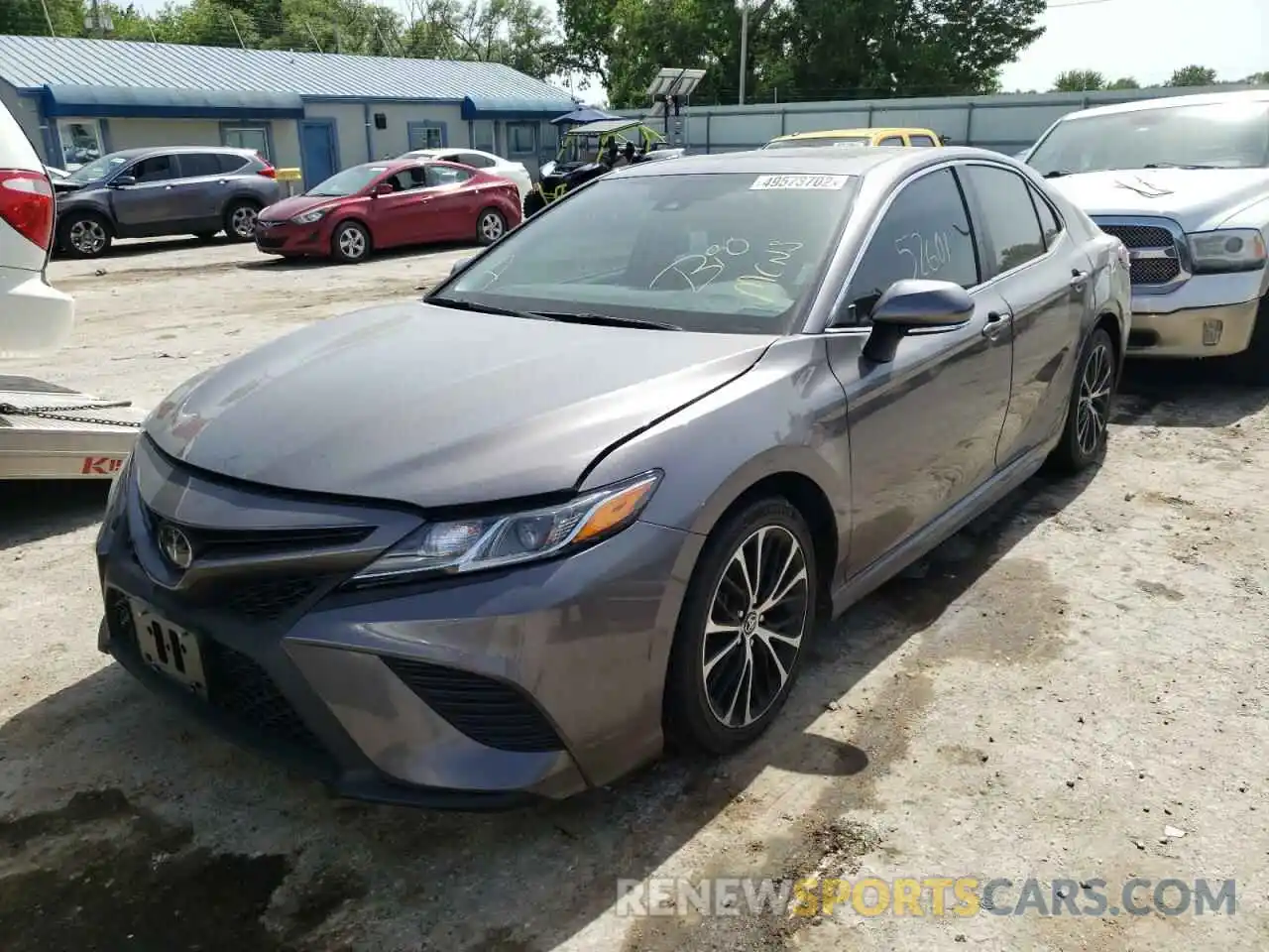 2 Photograph of a damaged car 4T1B11HK3KU222024 TOYOTA CAMRY 2019