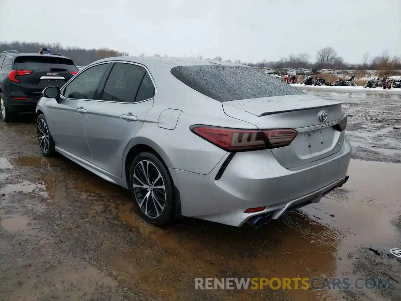 3 Photograph of a damaged car 4T1B11HK3KU222041 TOYOTA CAMRY 2019