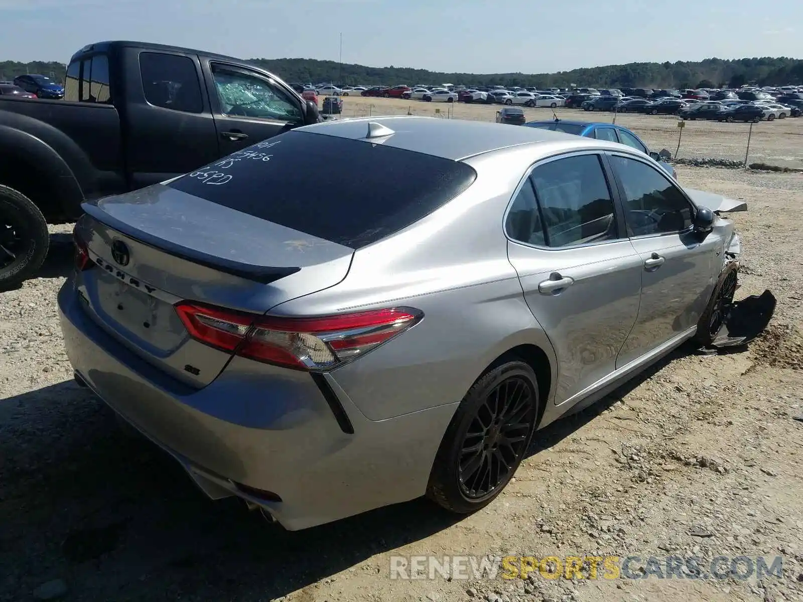 4 Photograph of a damaged car 4T1B11HK3KU225456 TOYOTA CAMRY 2019