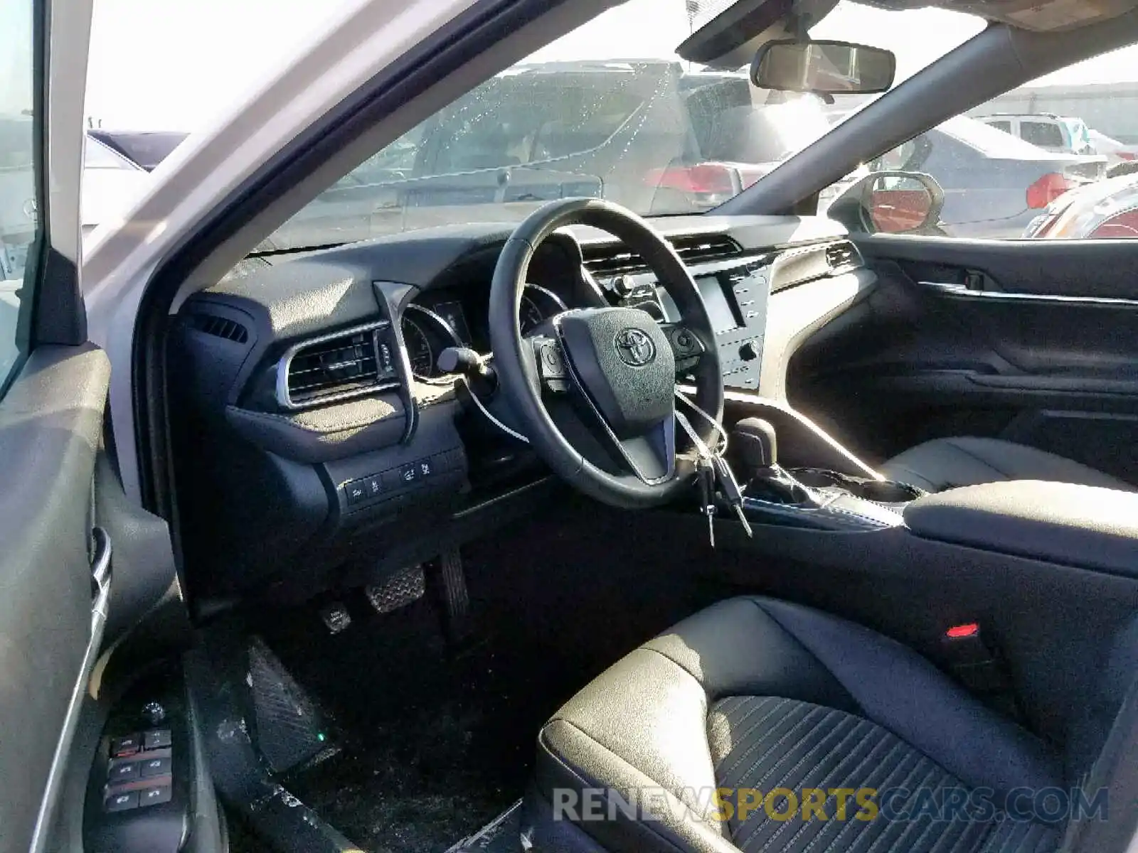 9 Photograph of a damaged car 4T1B11HK3KU225571 TOYOTA CAMRY 2019