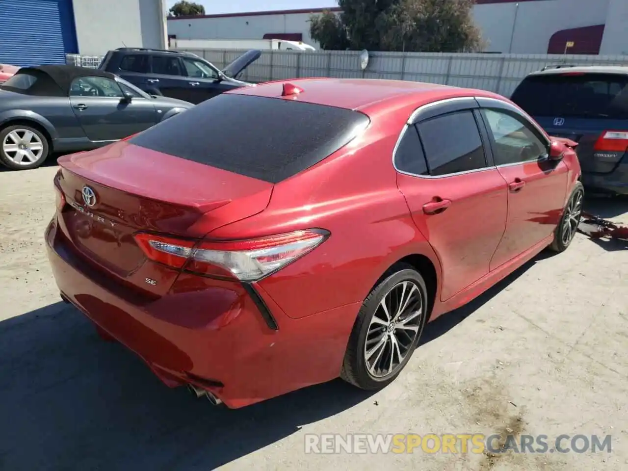 4 Photograph of a damaged car 4T1B11HK3KU226445 TOYOTA CAMRY 2019