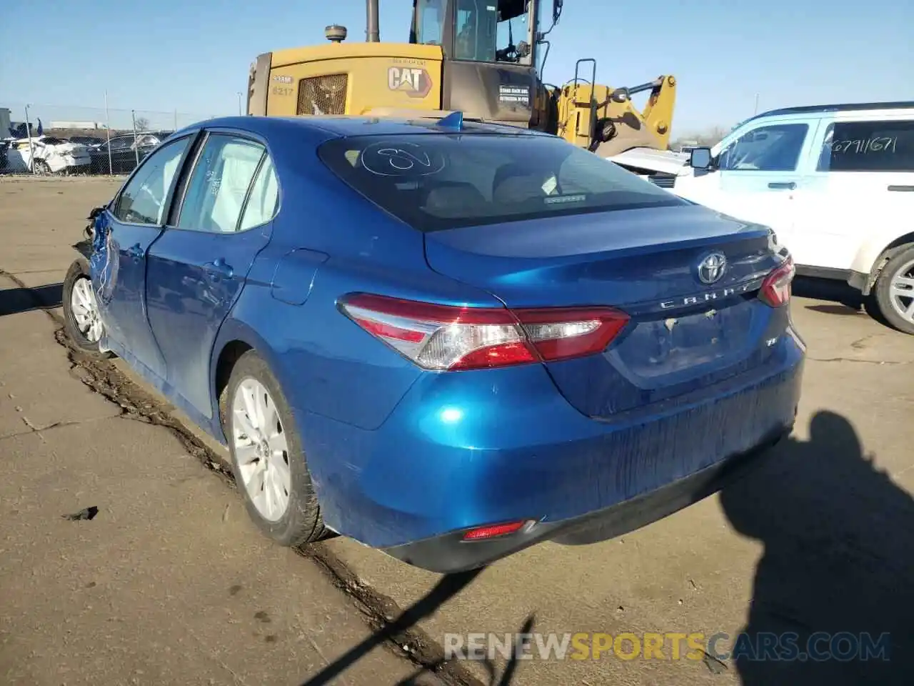 3 Photograph of a damaged car 4T1B11HK3KU228292 TOYOTA CAMRY 2019