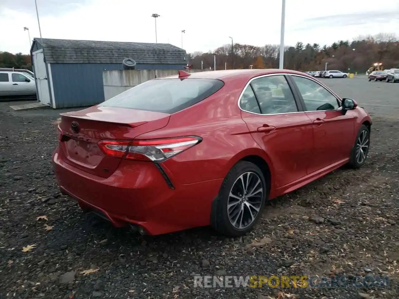 4 Photograph of a damaged car 4T1B11HK3KU229278 TOYOTA CAMRY 2019