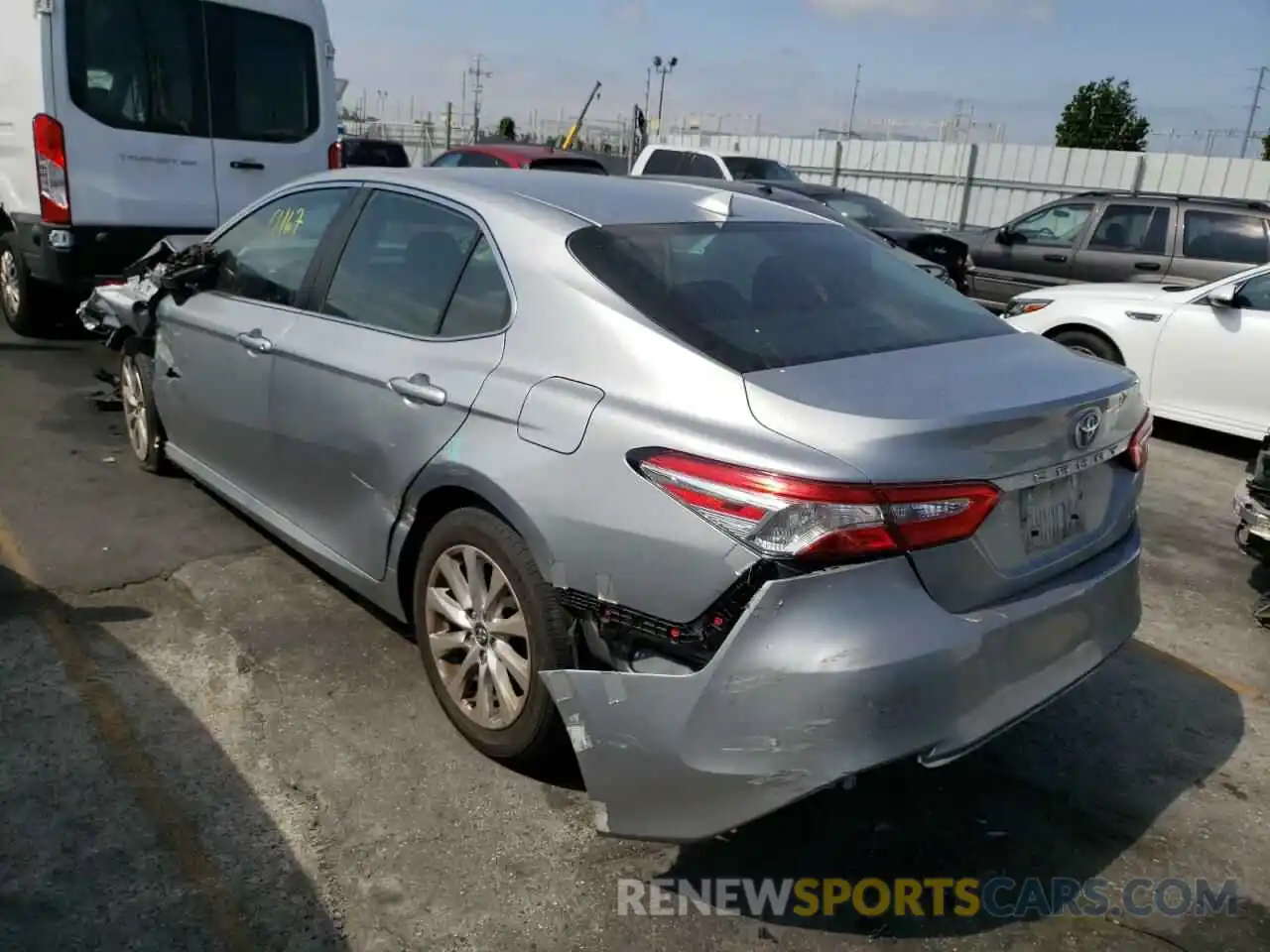 3 Photograph of a damaged car 4T1B11HK3KU229992 TOYOTA CAMRY 2019