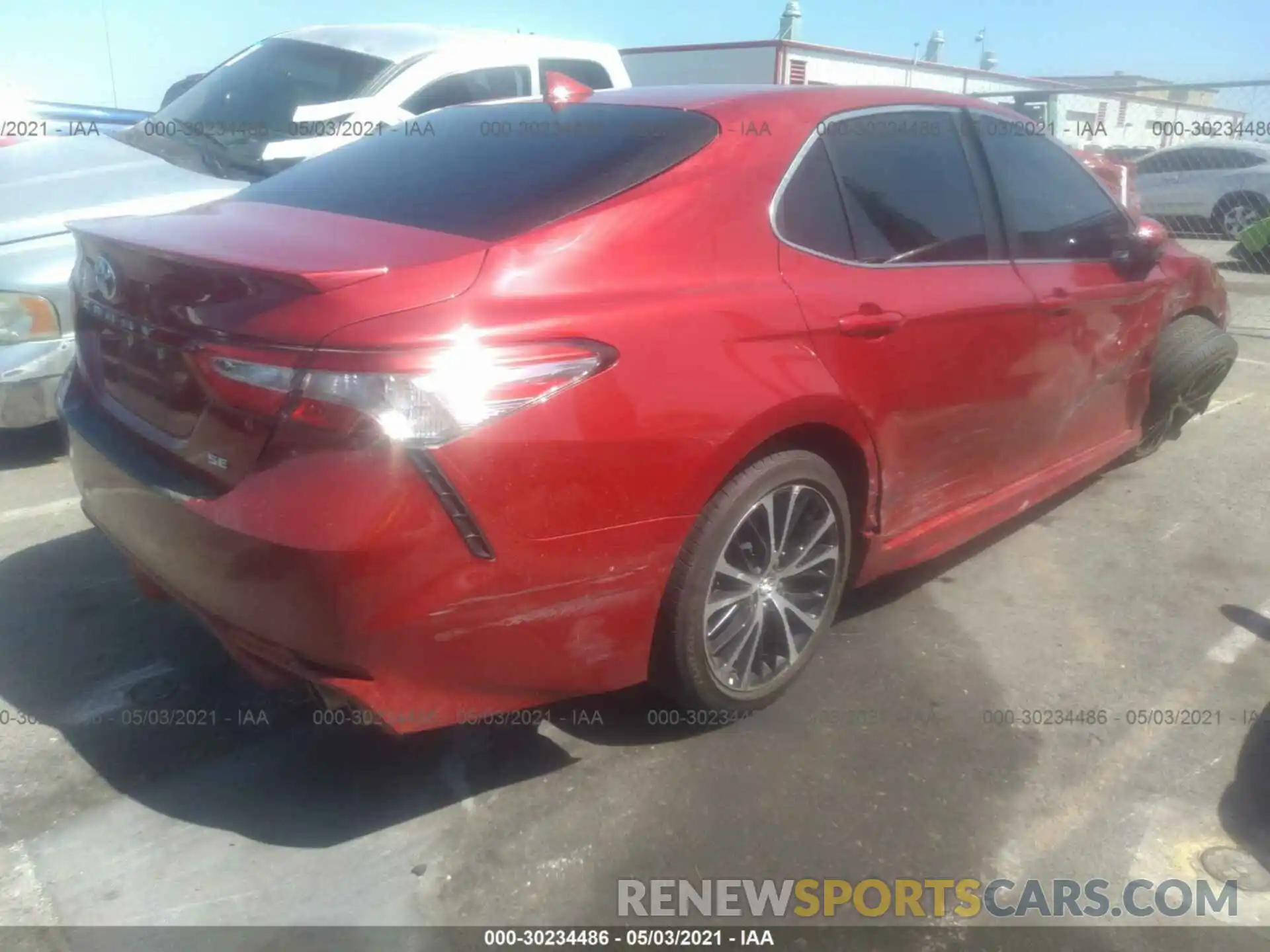 4 Photograph of a damaged car 4T1B11HK3KU230267 TOYOTA CAMRY 2019