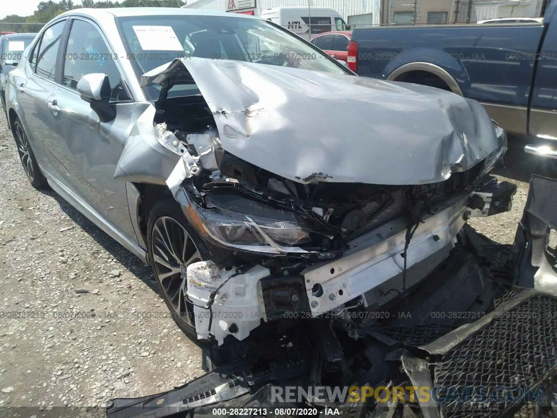 6 Photograph of a damaged car 4T1B11HK3KU230866 TOYOTA CAMRY 2019