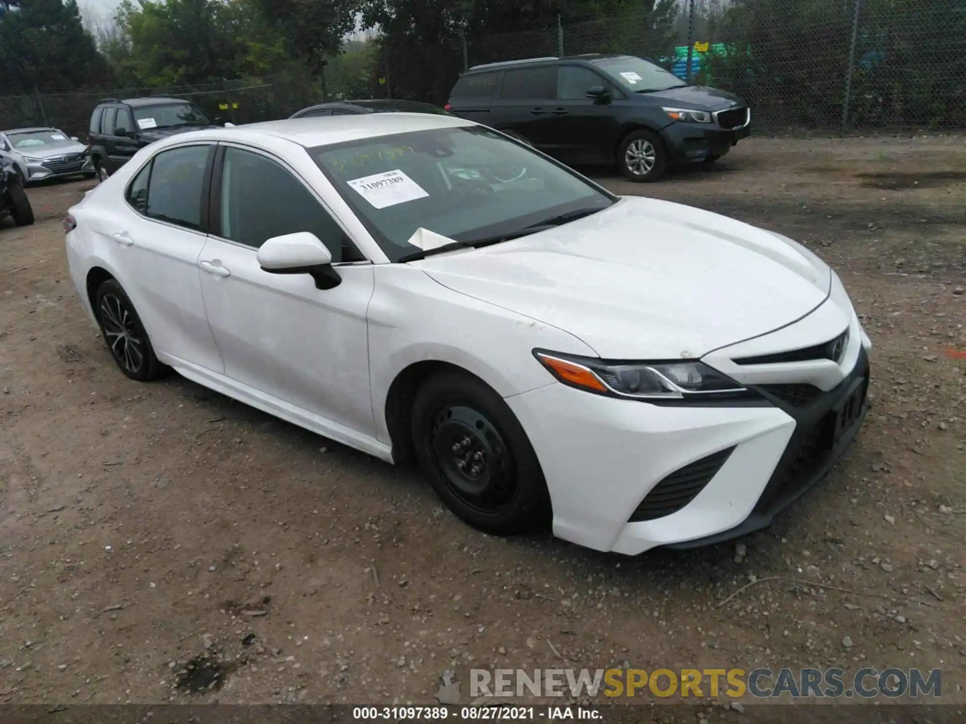 1 Photograph of a damaged car 4T1B11HK3KU231094 TOYOTA CAMRY 2019