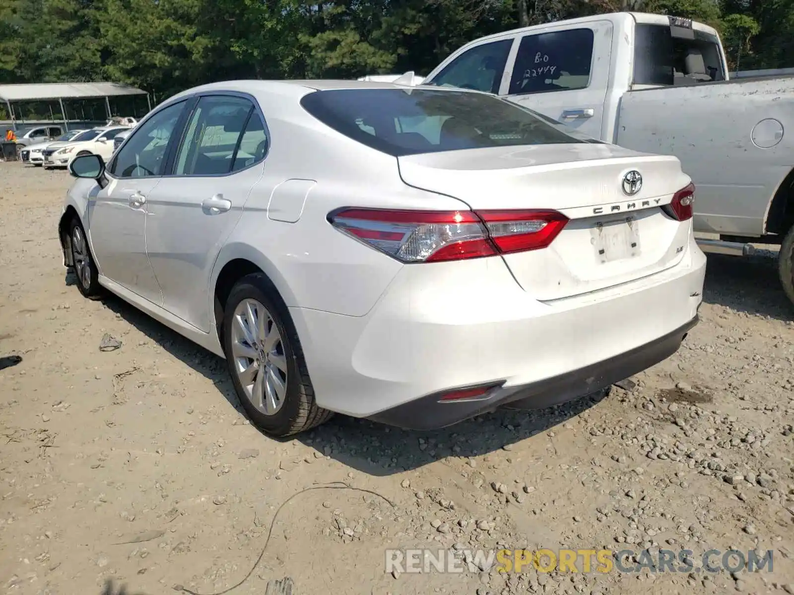 3 Photograph of a damaged car 4T1B11HK3KU231659 TOYOTA CAMRY 2019