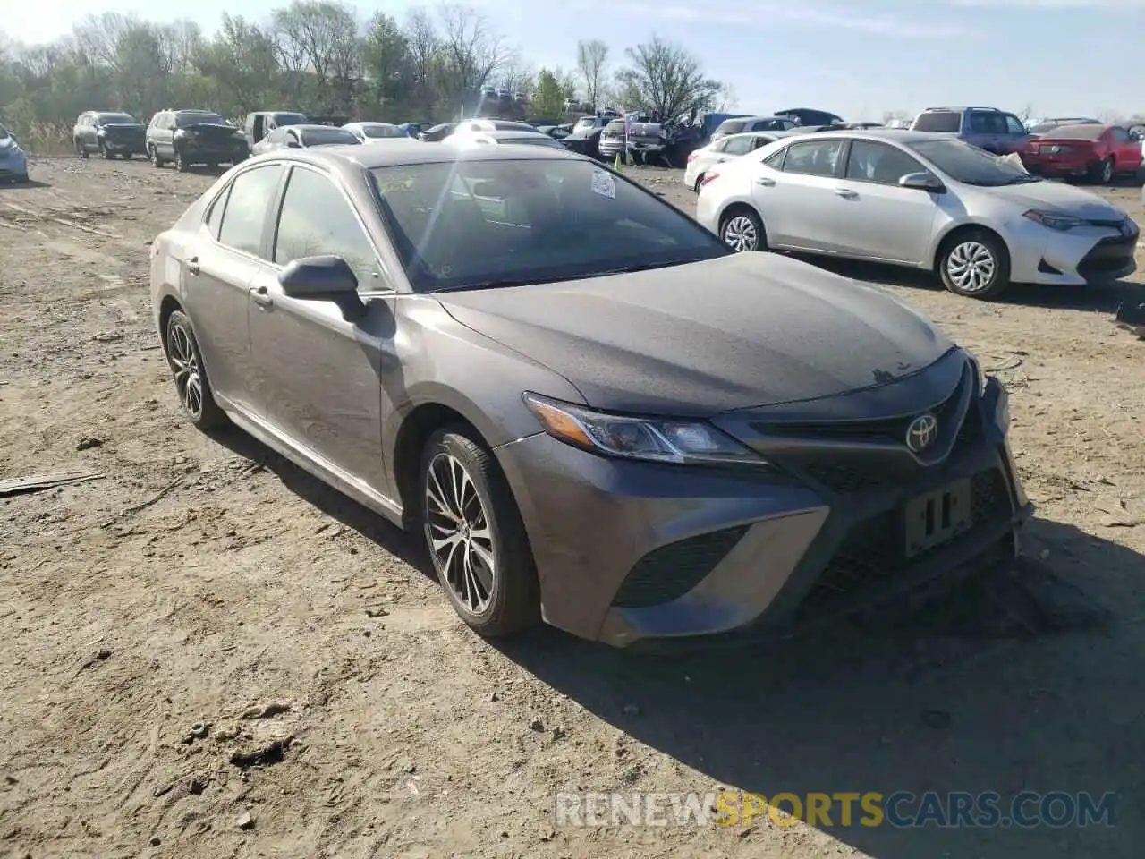 1 Photograph of a damaged car 4T1B11HK3KU233024 TOYOTA CAMRY 2019