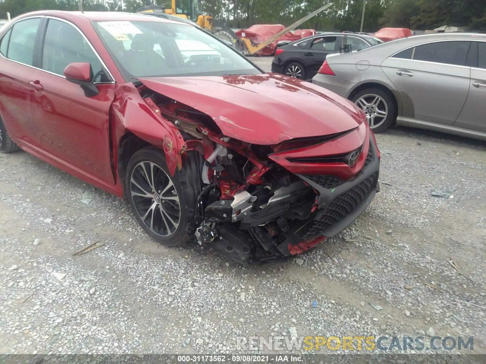 6 Photograph of a damaged car 4T1B11HK3KU233041 TOYOTA CAMRY 2019